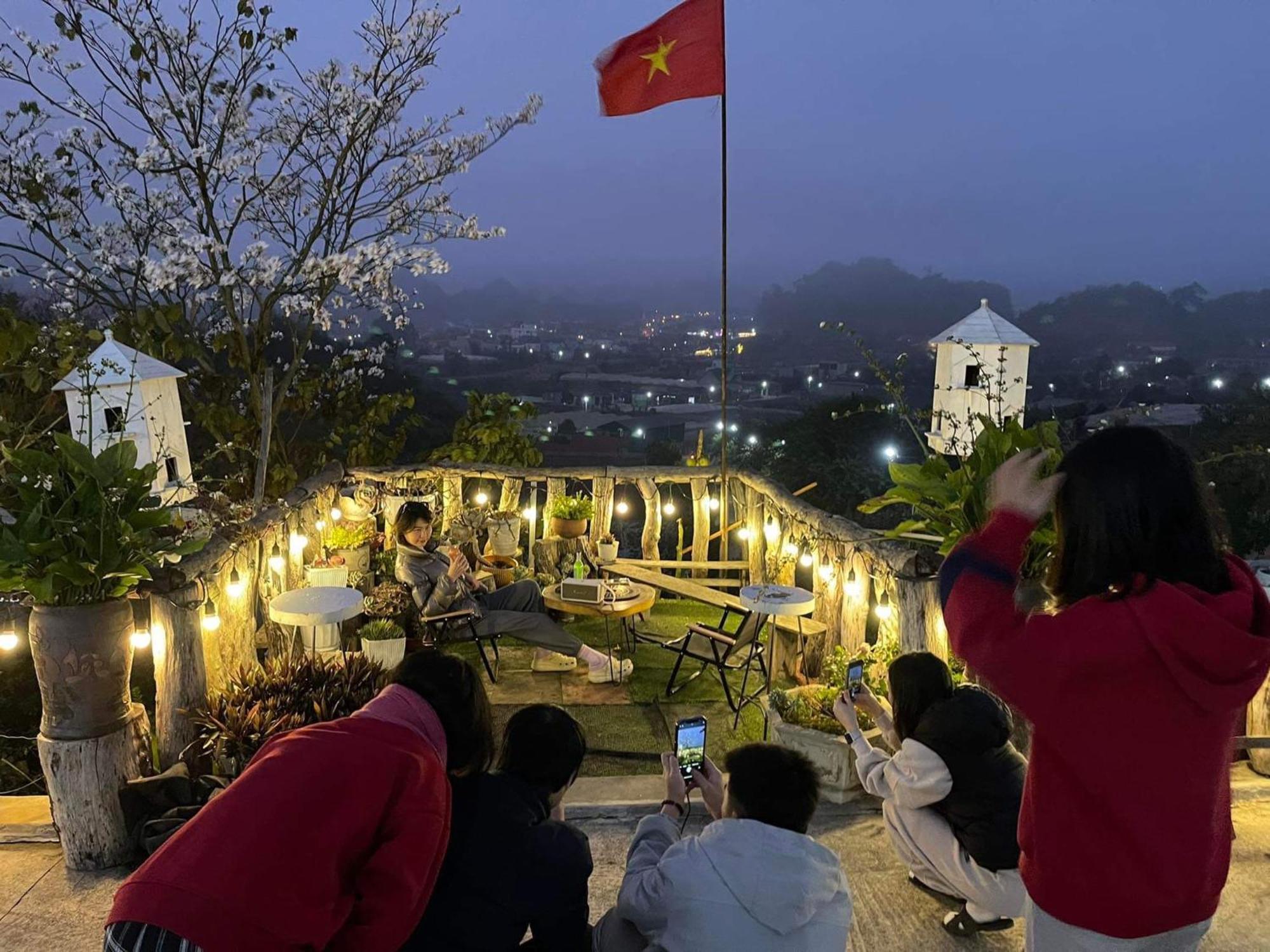 Doi Thong Homestay Moc Chau - By Bay Luxury Son La Экстерьер фото